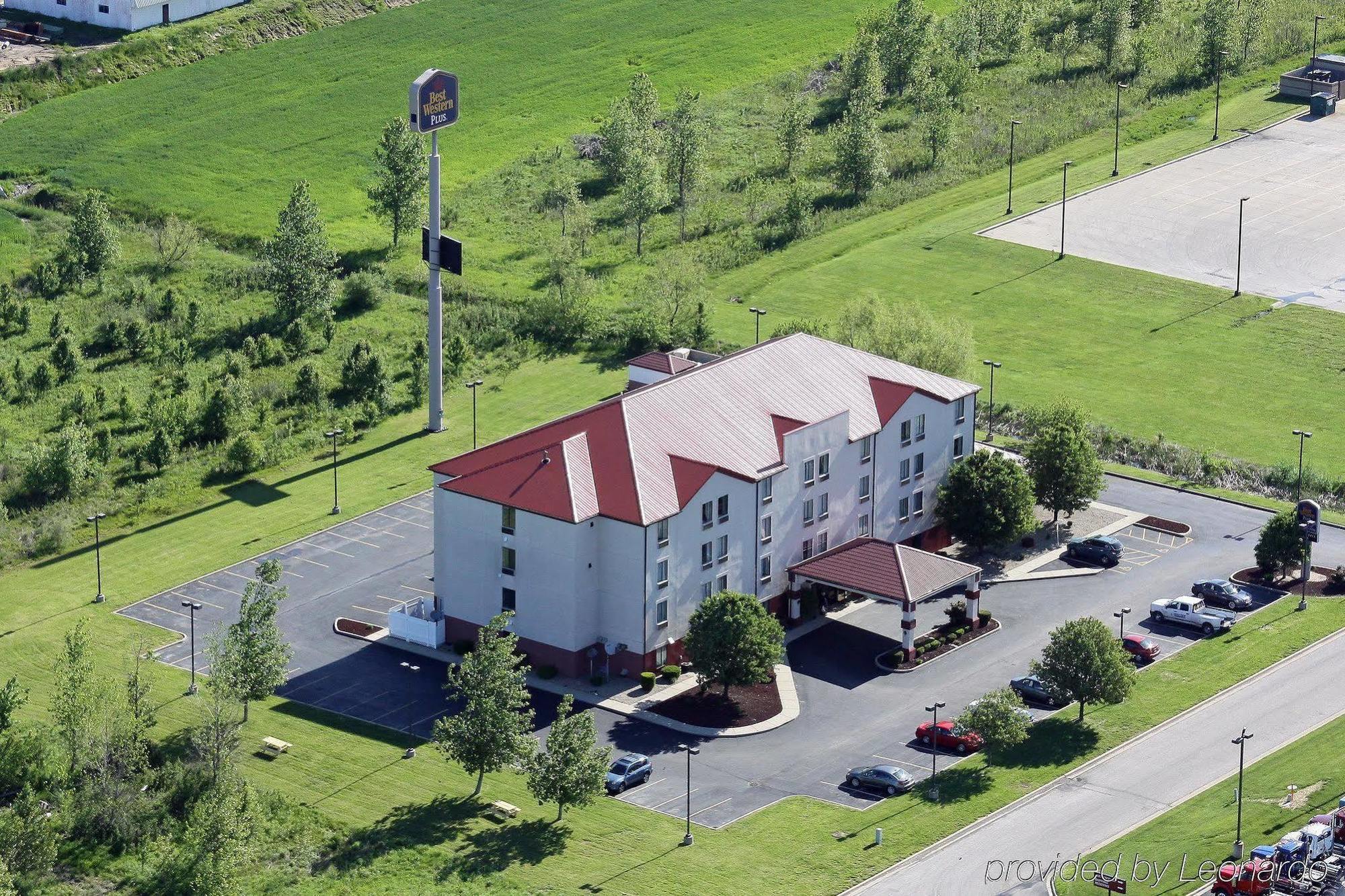 Holiday Inn Express & Suites Evansville North By Ihg Warrenton Экстерьер фото
